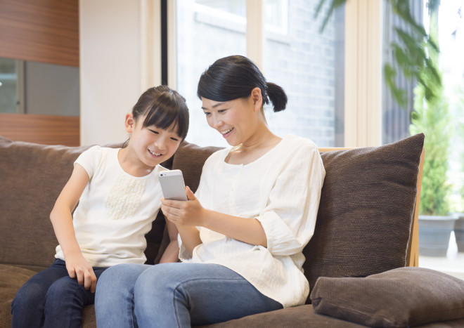 小学生スマホユーザー急増中。親子で決めておくべき6つのルール