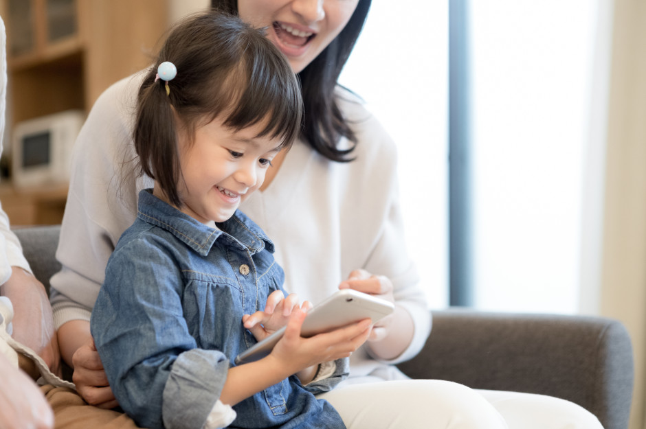 子どもの質問には必ず答えられなくてOK。わからない時こそ一緒に調べよう！